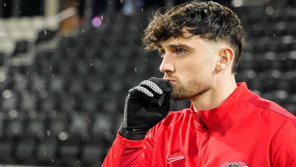 "Lewandowski" derken Fenerbahçe'den ters köşe: