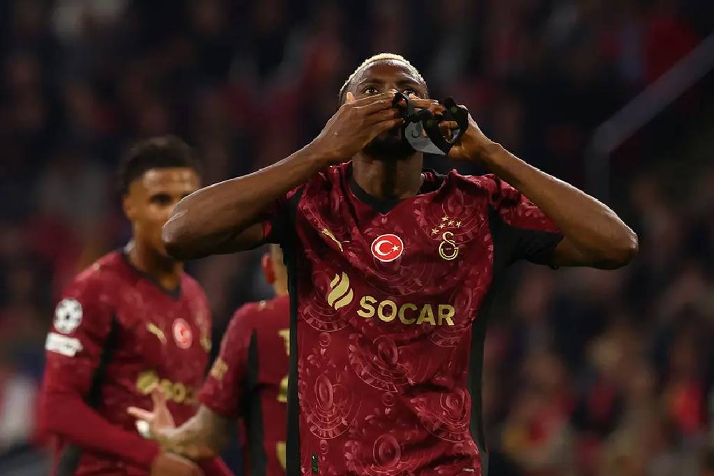 Osimhen'den Fenerbahçe derbisi için flaş istek