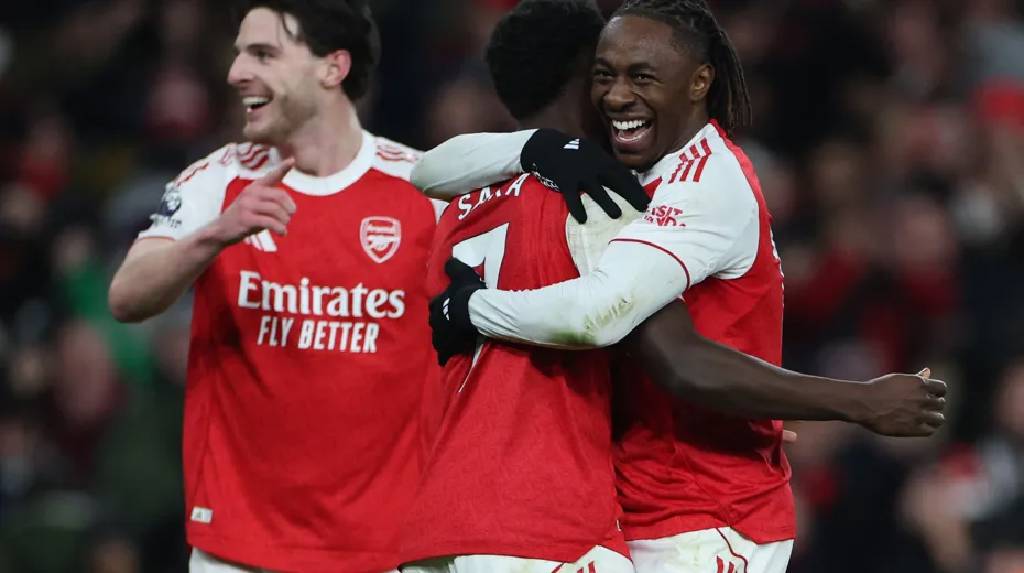 Eze'den kusursuz performans, Arsenal farka koştu