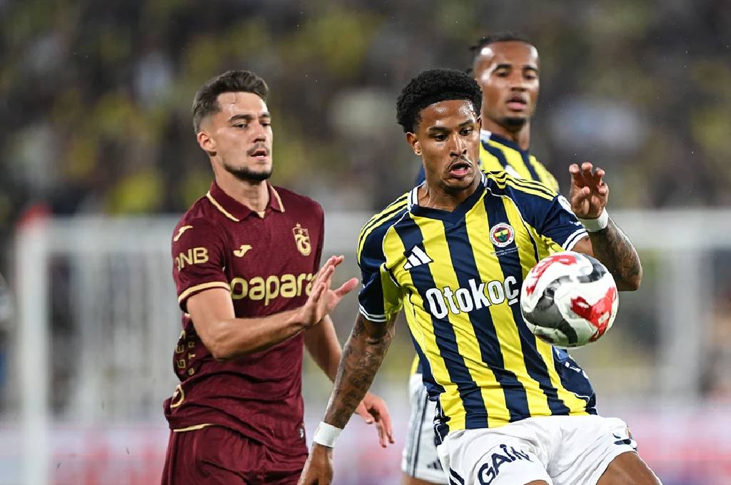 Jayden için Fenerbahçe'ye Premier Lig devinden teklif yolda
