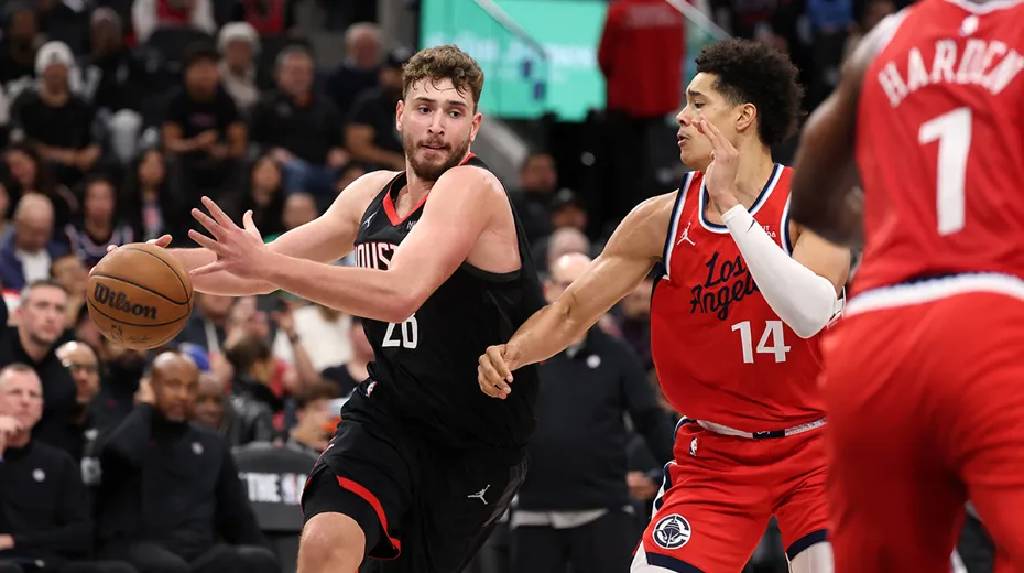 Alperen'in üstün performansı mağlubiyeti engelliyemedi