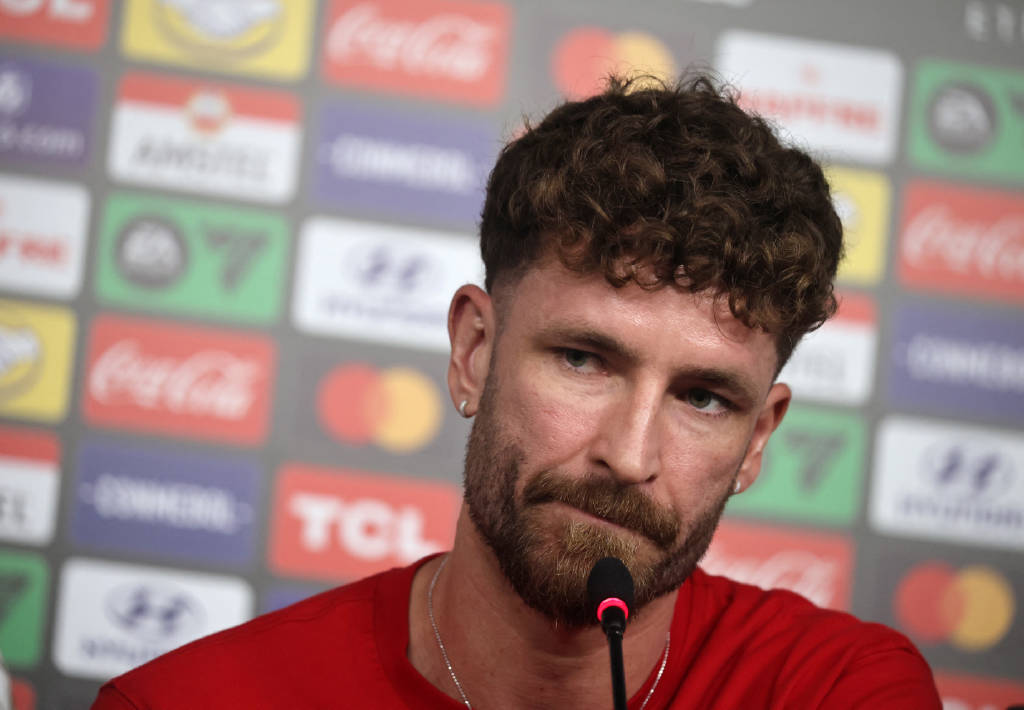 Galatasaray ve Fenerbahçe, transferde karşı karşıya