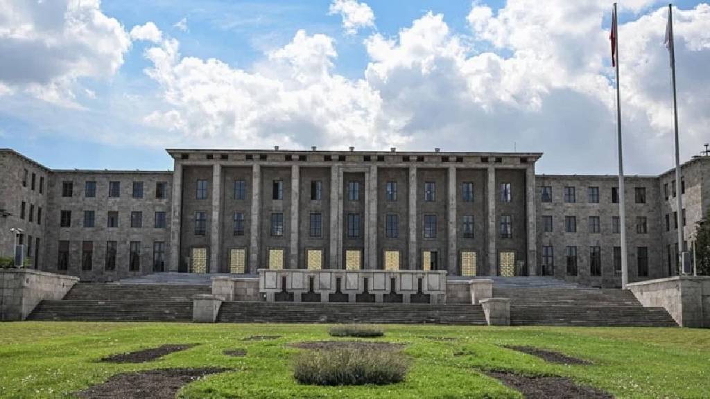 TBMM'de 'stajyer öğrenciye istismar soruşturması tamamlandı