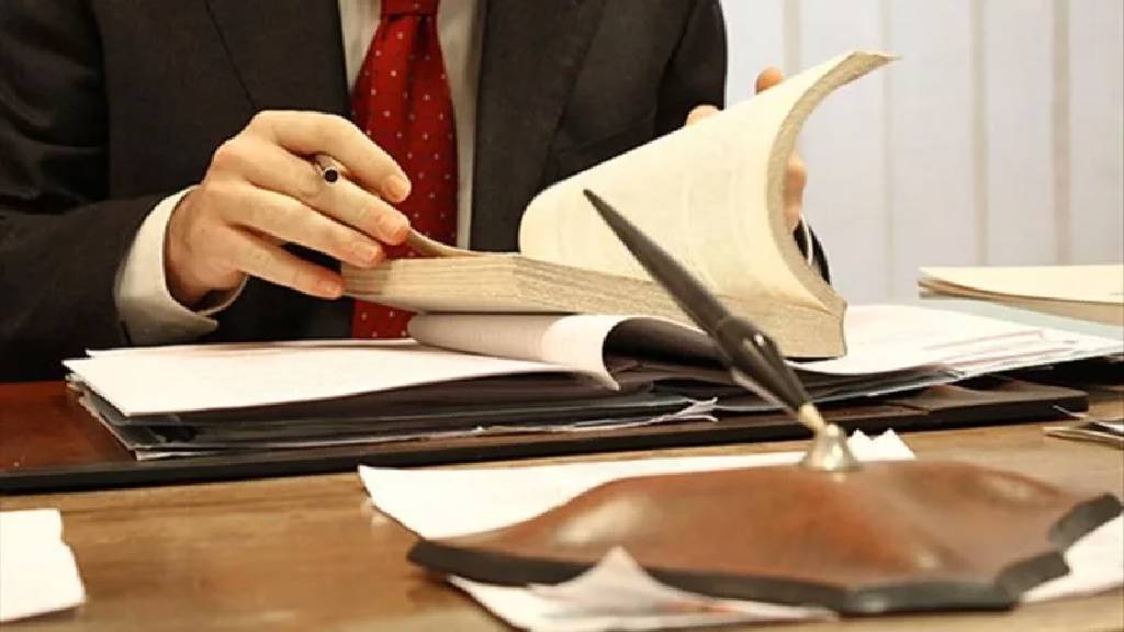 Uzman ve Bürokratların maaşlarına 30 bin tl ek zam yapıldı