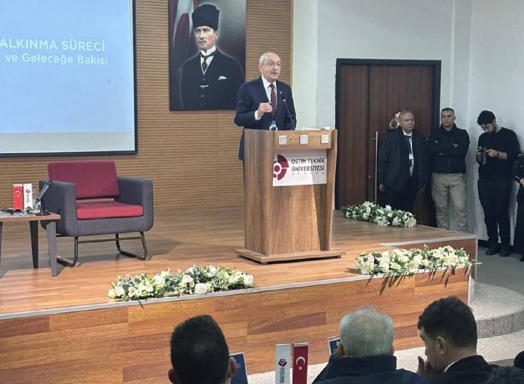 "Ahlaksızların da el üstünde tutulduğu bir sürecin içine girdik"