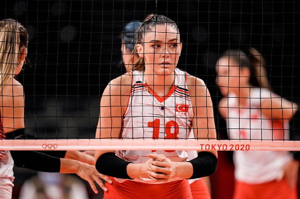 İtalyan ekibi Imoco Volley Conegliano ile de anılan milli voleybolcu hakkında, İtalyan kulübünden resmi açıklama geldi