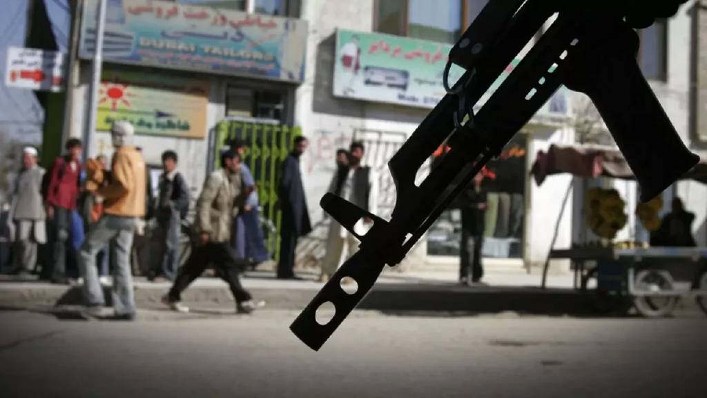 Pakistan'da katliam! Otobüsten zorla indirildiler, silahla vurarak öldürdüler...