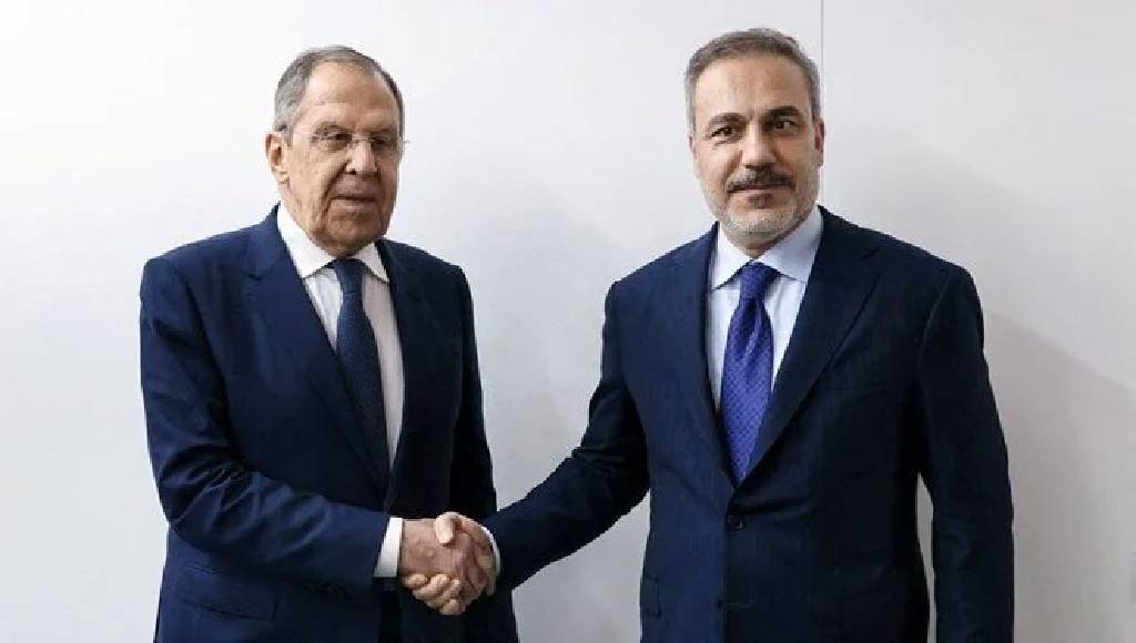 Rus Bakan Lavrov Türkiye'de! Fidan: Barış görüşmeleri için ev sahibi olabiliriz