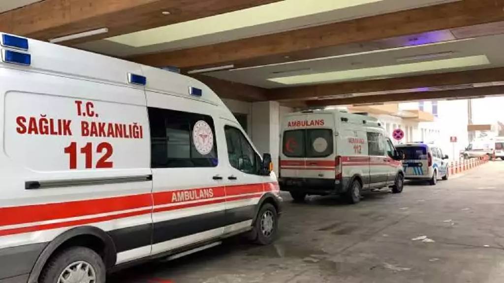 Bu acıya yürek dayanmaz! Nefes borusuna leblebi kaçan bebek hayatını kaybetti...
