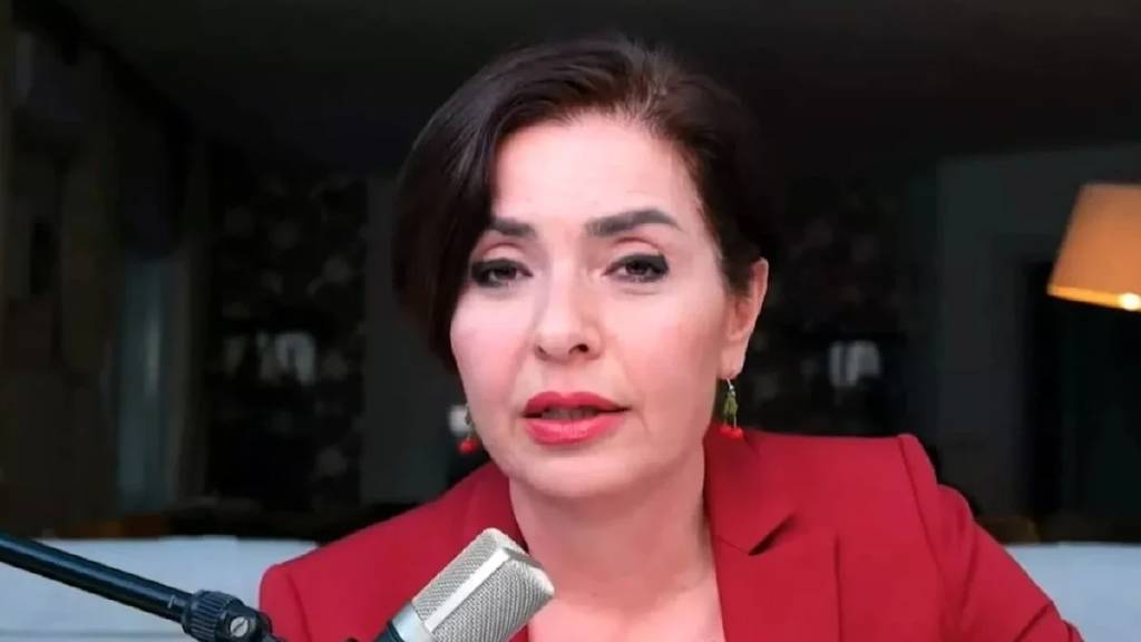Özlem Gürses’in ev hapsi kaldırıldı! Gözyaşlarını tutamadı: Özgürlük güzel