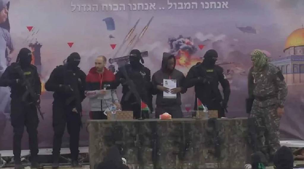 Gazze'de esir takası! Hamas, 2 rehineyi serbest bıraktı