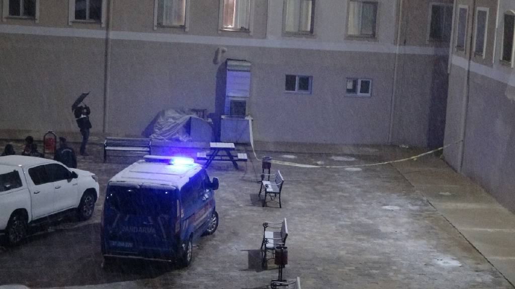 Kastamonu'da acı ölüm! Üniversiteli genç 8'inci kattan düştü...