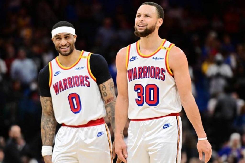 Stephen Curry'den resital, 12 üçlükle geceye damga vurdu