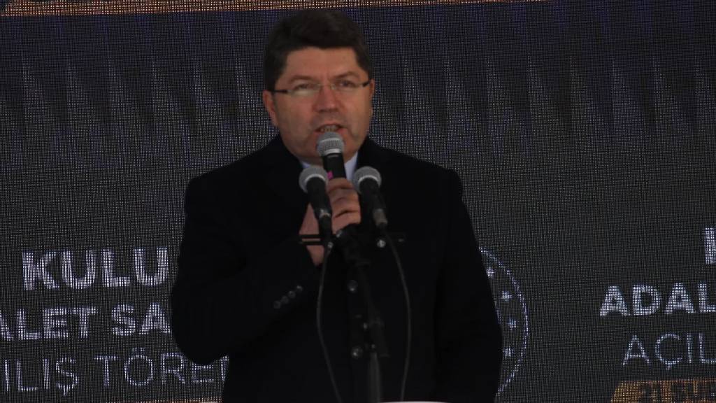 Bakan Tunç: Türkiye'de hukuk güvenliğinin olmadığını söylemek insafsızlıktır