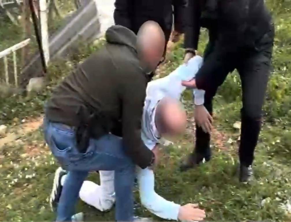 İzmir’de şafak operasyonu: 176 gözaltı