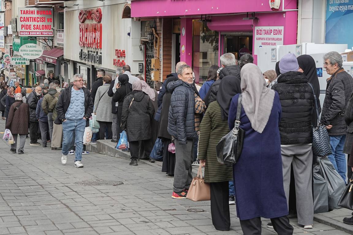 Ramazan’a özel fiyat! Bursa’da ucuz et kuyruğu… 