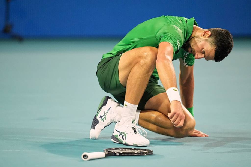 Novak Djokovic, finalde 19 yaşındaki rakibine kaybetti