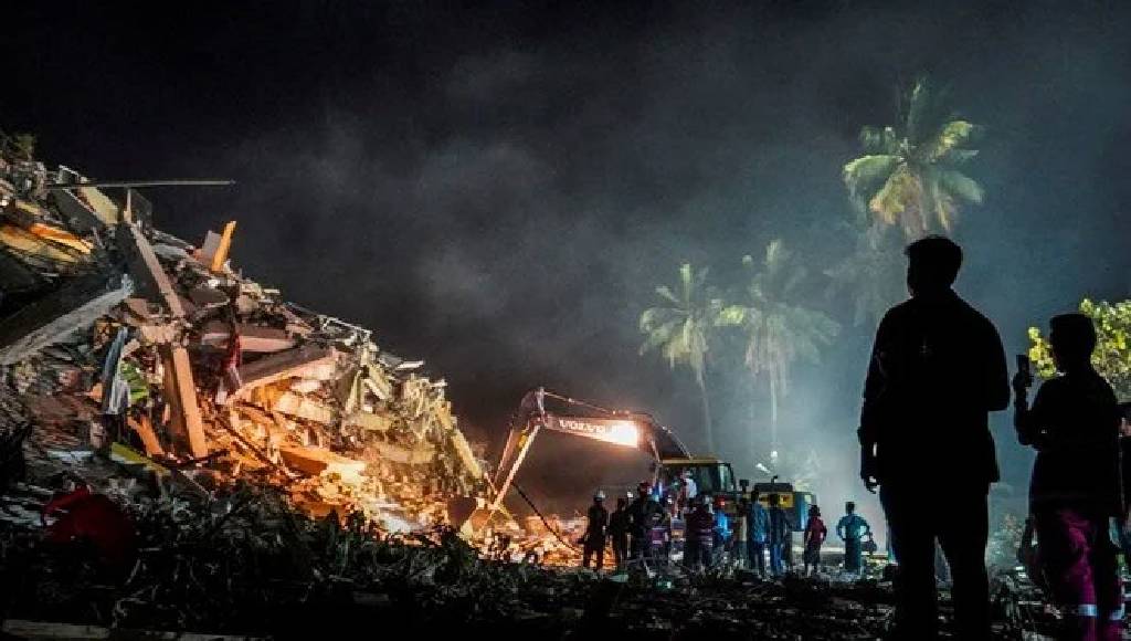 3 gün sonra mucize! Myanmar'da üç gün sonra enkazdan sağ çıkarıldı...