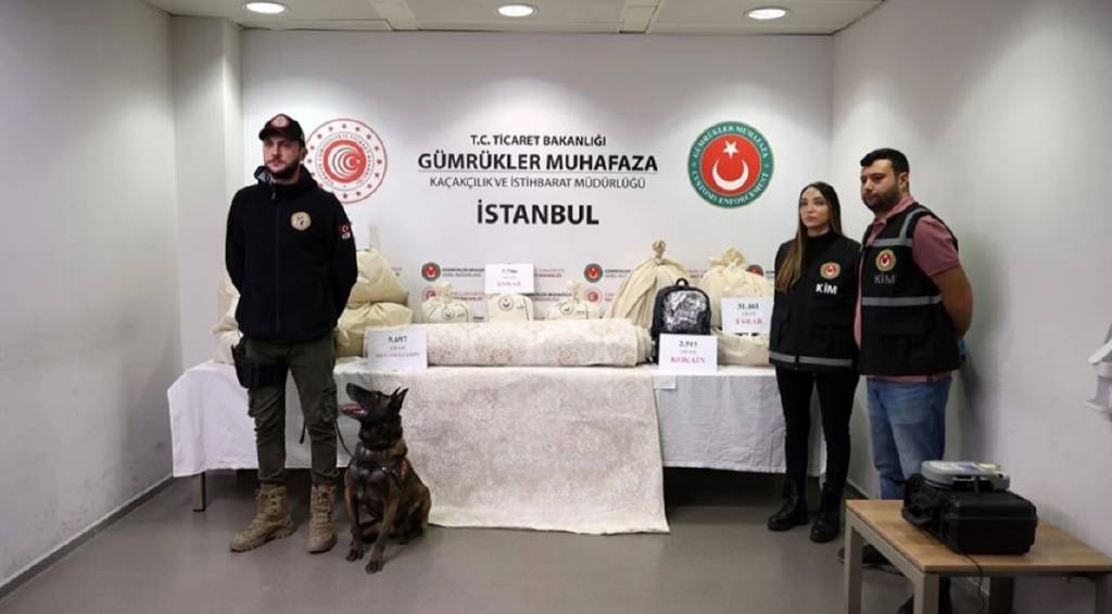 Midesinde uyuşturucu taşıyan şüpheli tutuklandı…