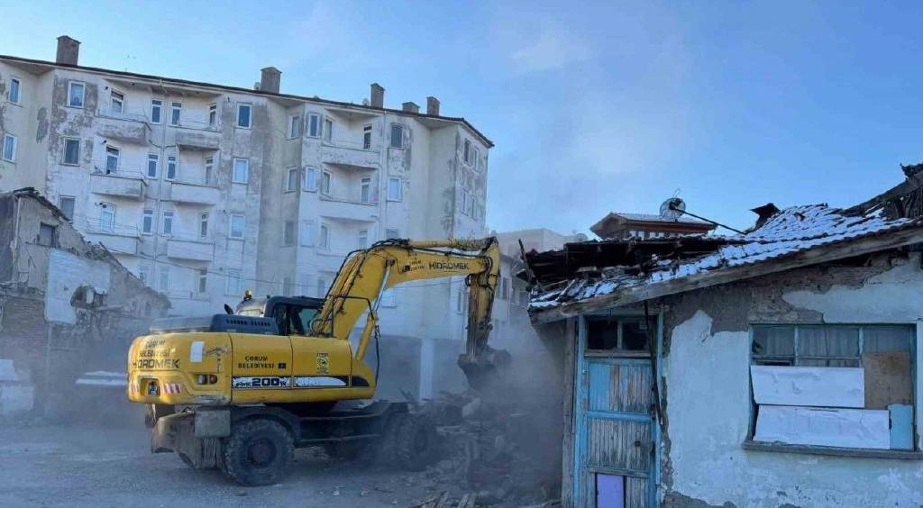 Çorum Belediyesi'nden inşaatlardaki usulsüzlük iddialarıyla ilgili açıklama!