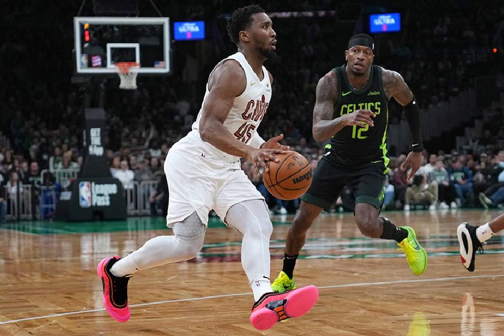Cleveland Cavaliers'tan tarihi geri dönüş
