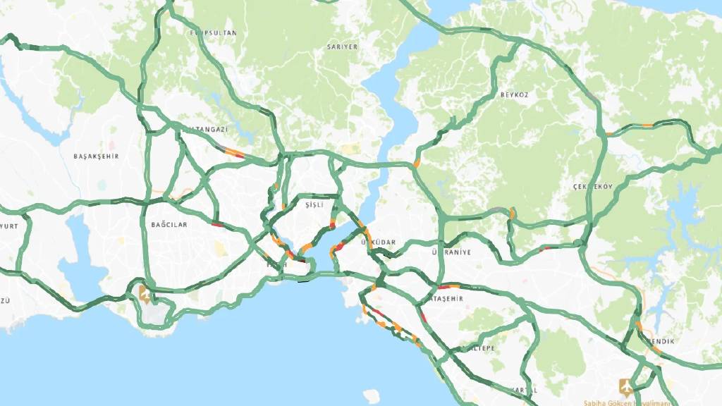 İstanbul'da trafik yoğunluğu yüzde 18'e kadar düştü!