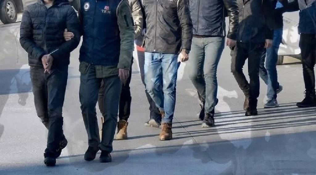 1 Mayıs öncesi yasa dışı gösteri çağrısı yapan 8 kişi yakalandı