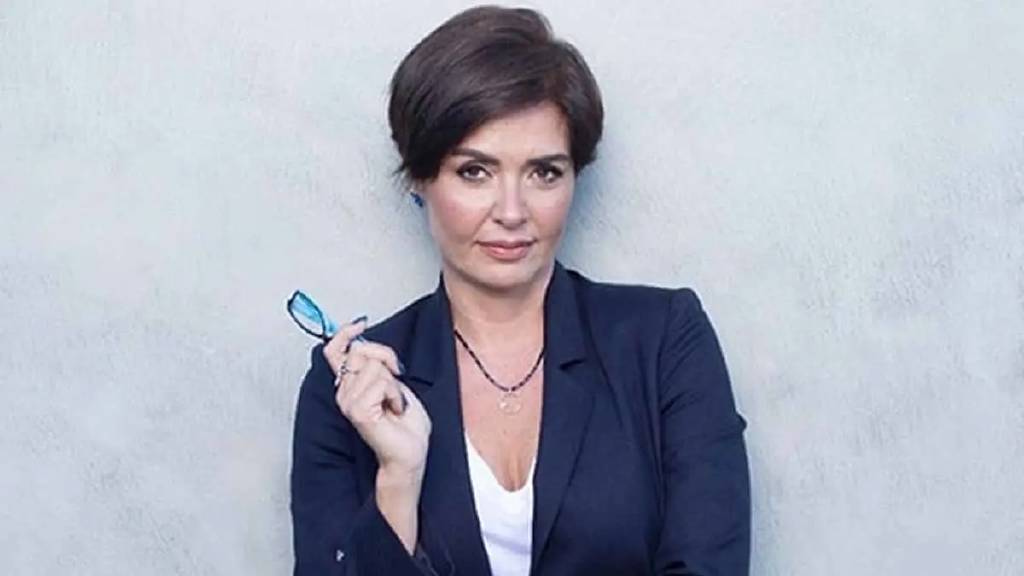 Gazeteci Özlem Gürses'e 1 yıl 3 ay hapis cezası!