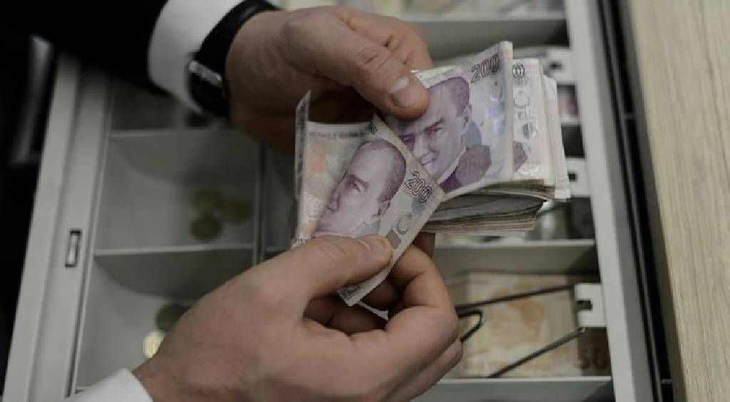 Emeklilere müjde! Ramazan Bayramı ikramiyesinin fark ödemelerine, yarın başlanacak…