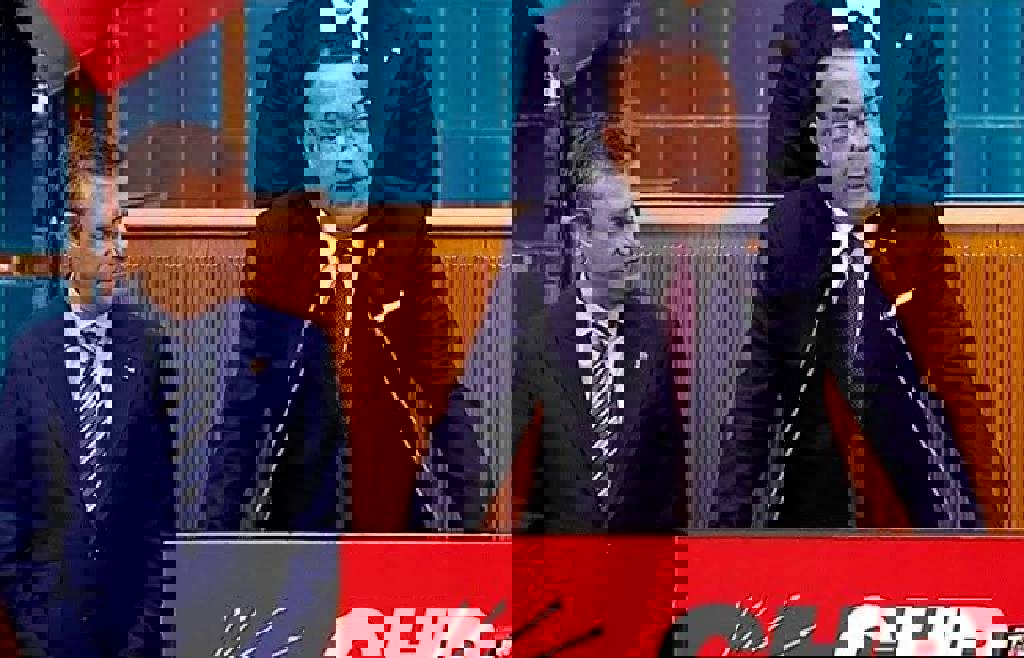 Polisin üzerine araç sürmüştü! CHP'li vekil Adnan Beker'in şoförü, serbest kaldı…