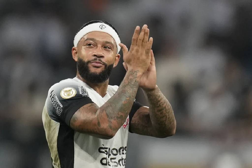 Beşiktaş, sezonun transferlerinden biri için devrede
