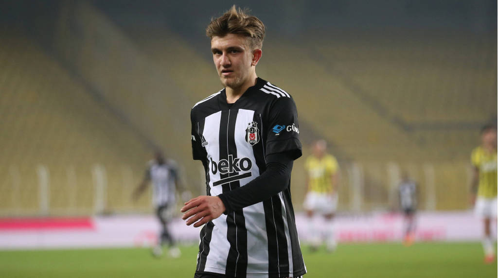 Rıdvan Yılmaz, yuvaya döndü. Beşiktaş için İstanbul'da