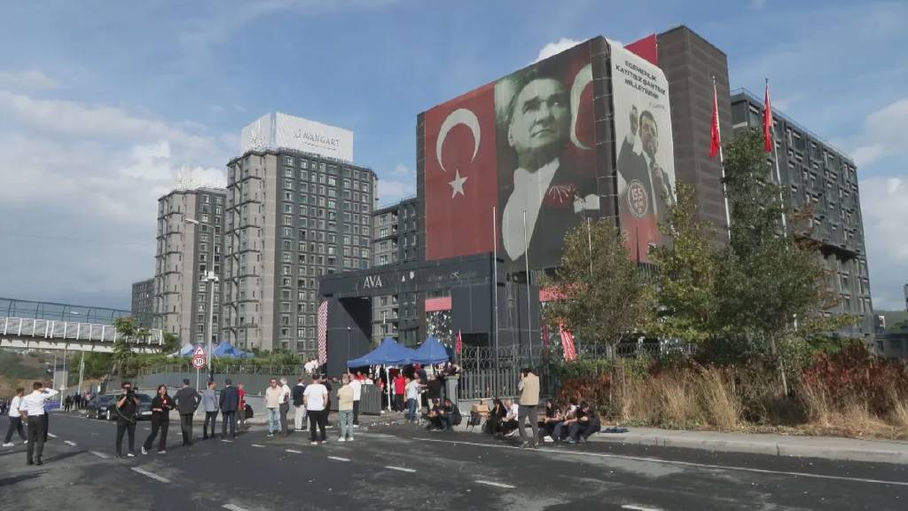 CHP için gergin pazartesi, yeni il binası adresi belli oldu