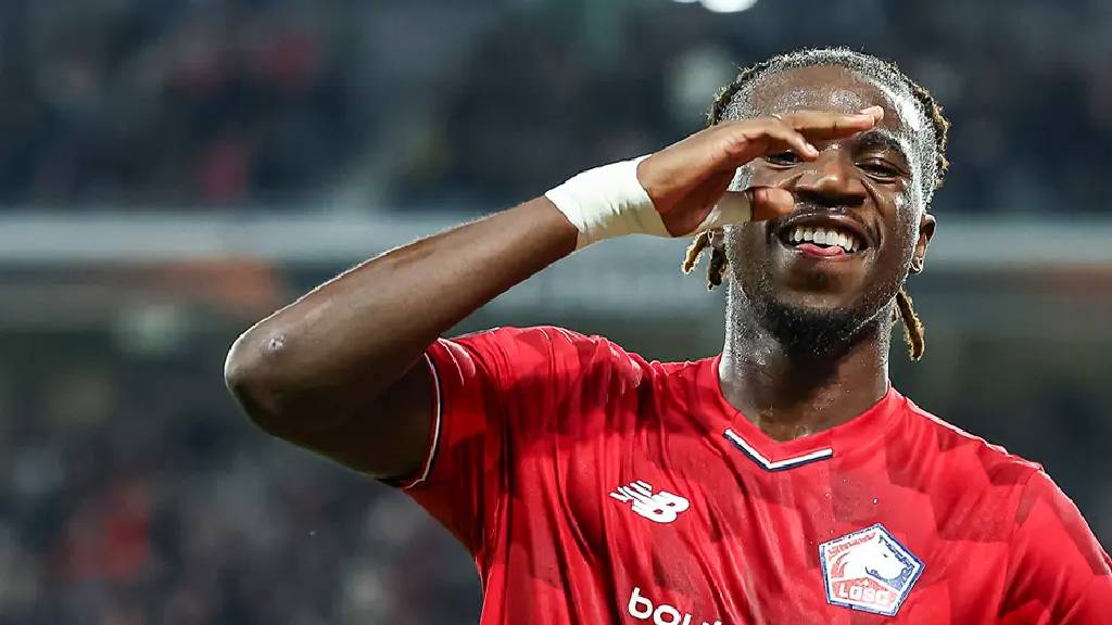 Galatasaray, orta saha transferi için girişimlerini sürdürüyor