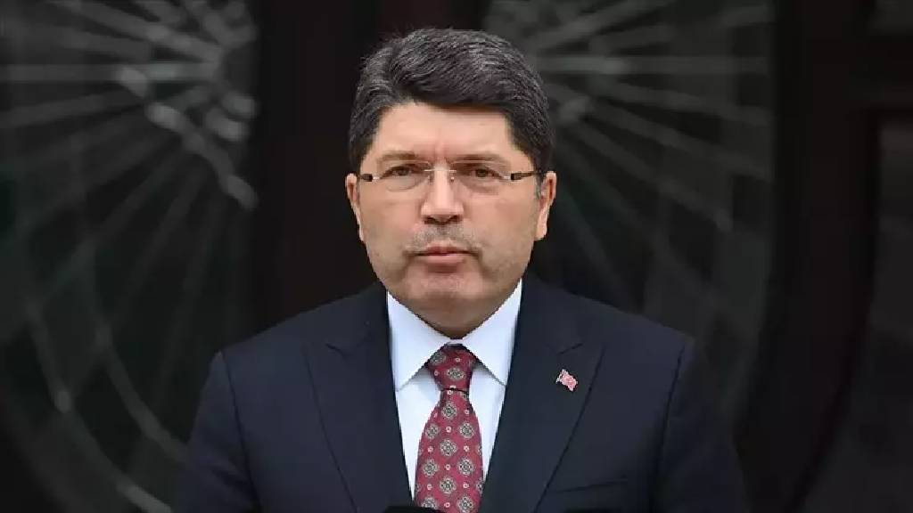 Yılmaz Tunç'tan meclis mesajı