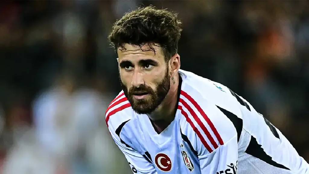 Rafa Silva’nın geleceğiyle ilgili belirsizlik sona yaklaştı