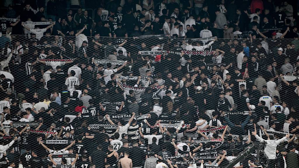 Trabzonspor-Beşiktaş maçında 6 yıllık deplasman yasağı kaldırıldı