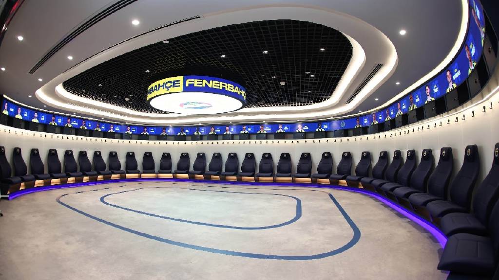 Fenerbahçe'de soyunma odası baştan sona yenilendi