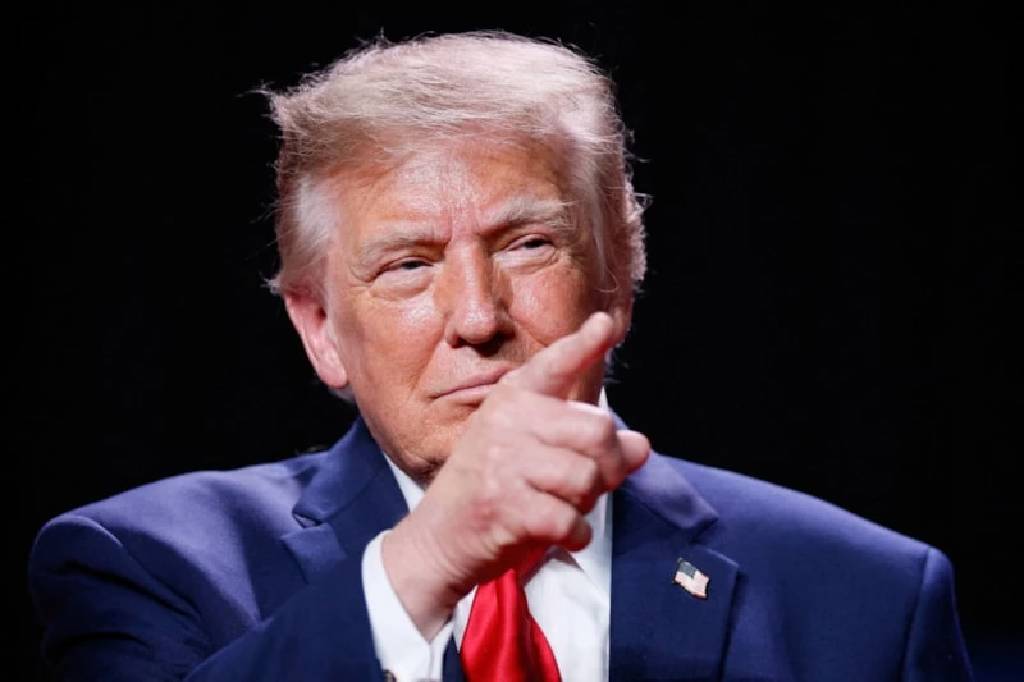 Trump'tan İran'a seçim öncesi saldırmazlık mesajı