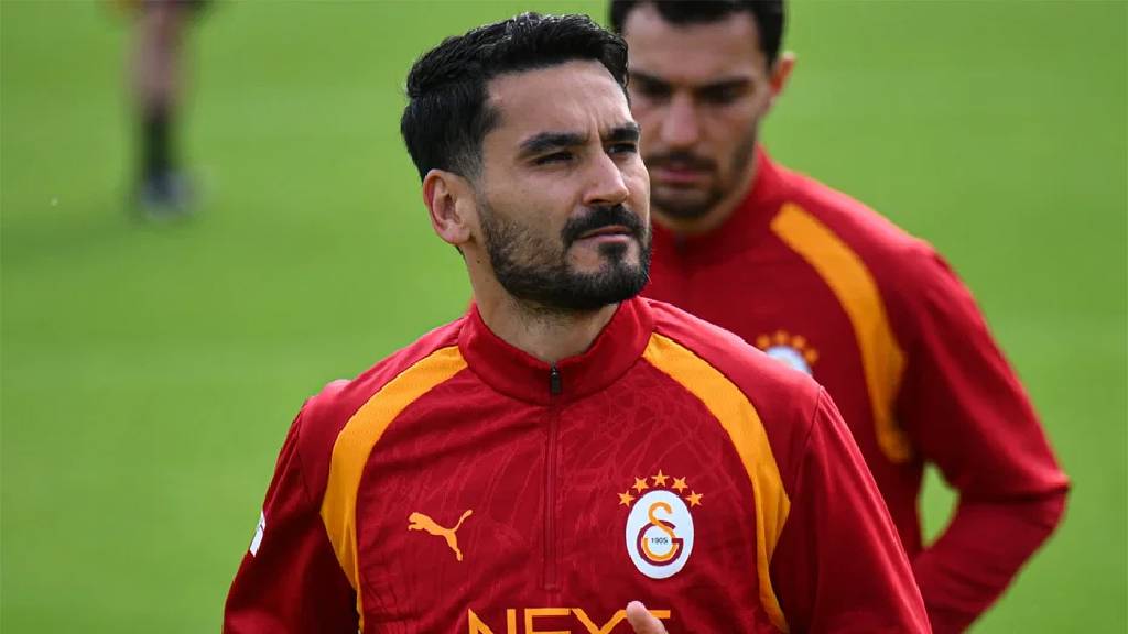 İlkay Gündoğan ve Kaan Ayhan'dan talep