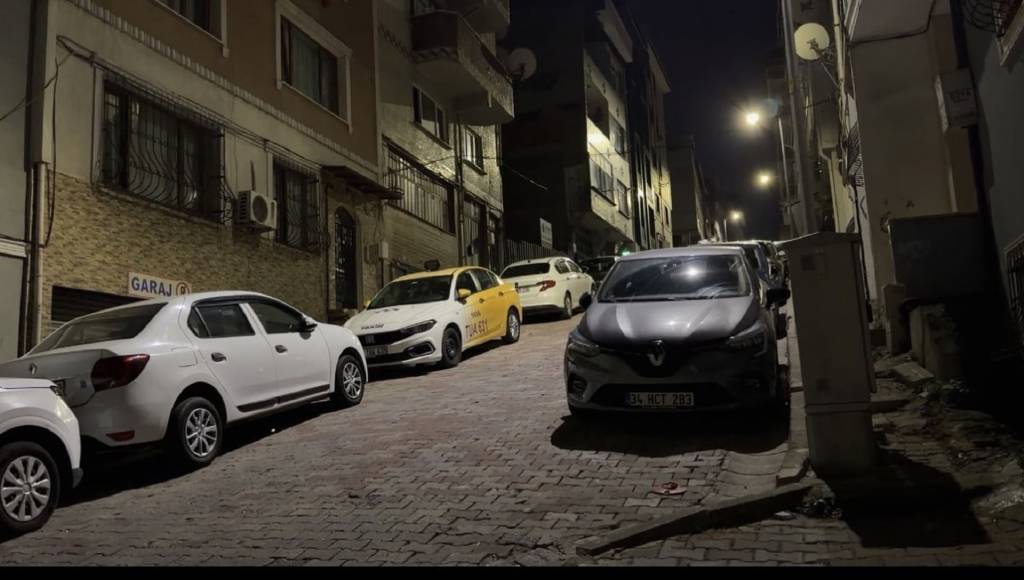Kağıthane'de eski sevgilisine ve erkek arkadaşına kurşun yağdırdı