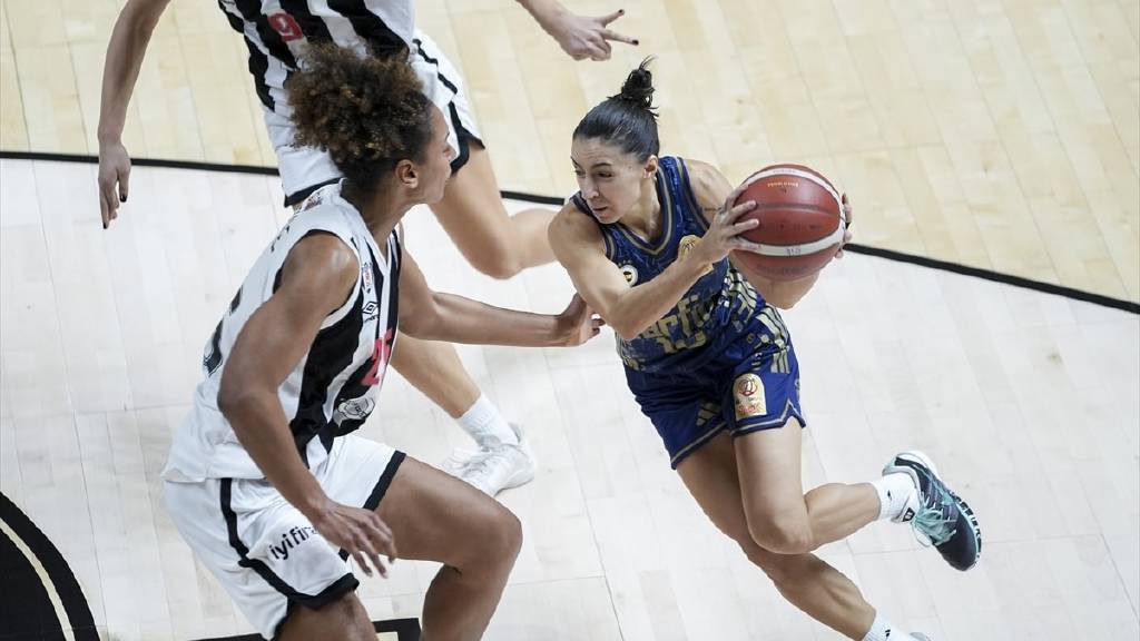 Pota derbisinde Beşiktaş, Fenerbahçe'yi 81-69 yendi