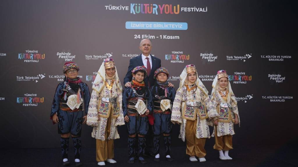 İzmir Kültür Yolu Festivali başladı: 9 günde 303 etkinlik