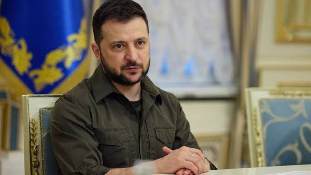 Zelenskiy: Yaptırımları kaldırırsak Putin'i daha güçlü hale getiririz
