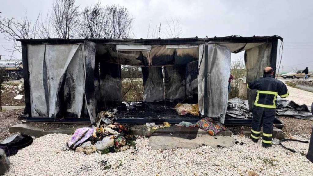 Burdur'da konteyner evde yangın: 85 yaşındaki kadın hayatını kaybetti