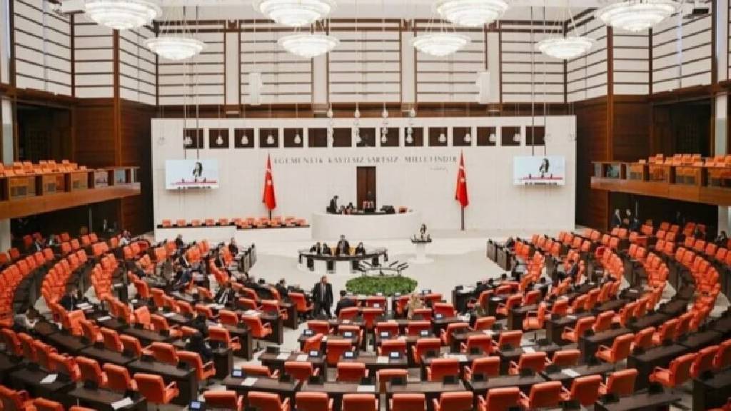 9 Maddelik fon tasfiye teklifi TBMM'ye sunuldu