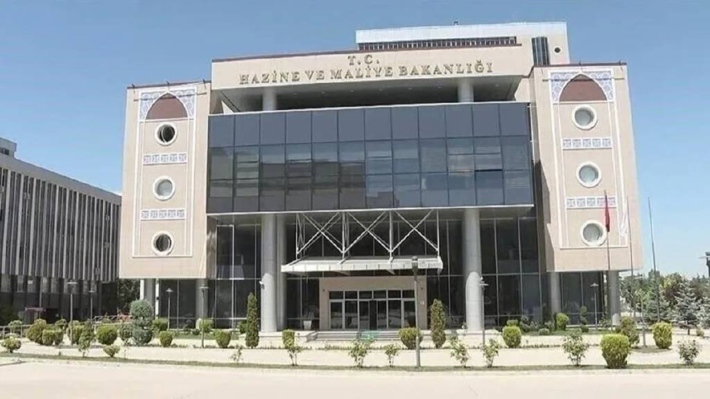 Hazine arazileri yatırımlara ve kentsel dönüşüme açılmaya devam edecek