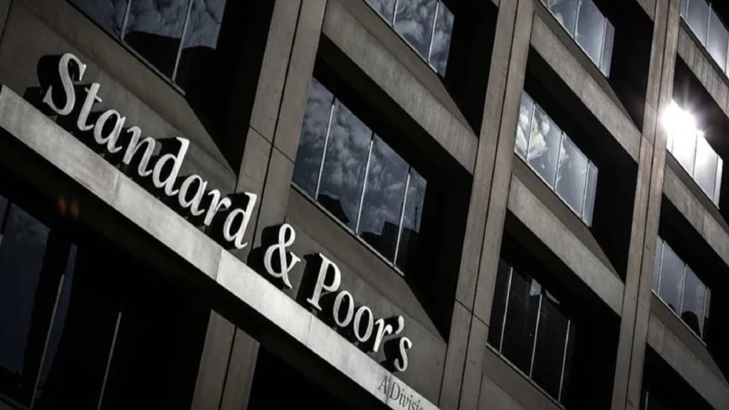 S&P: Türkiye'de hanehalkının Türk lirasına güveni dirençli