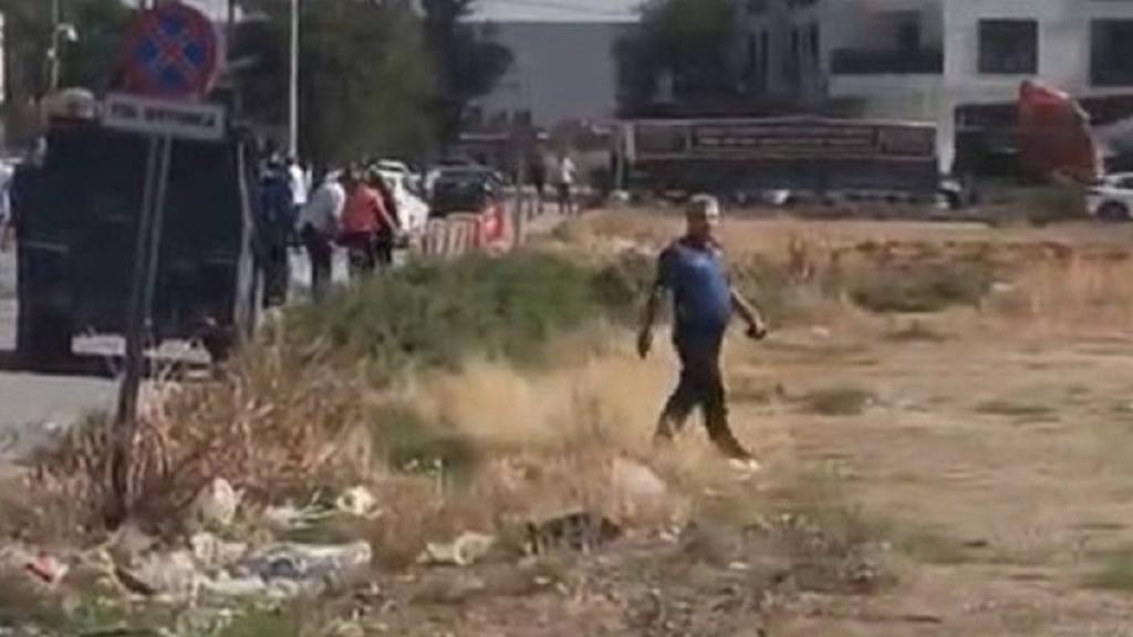 Mardin'de adliye önünde silahlı, taşlı, sopalı kavga: 6 yaralı
