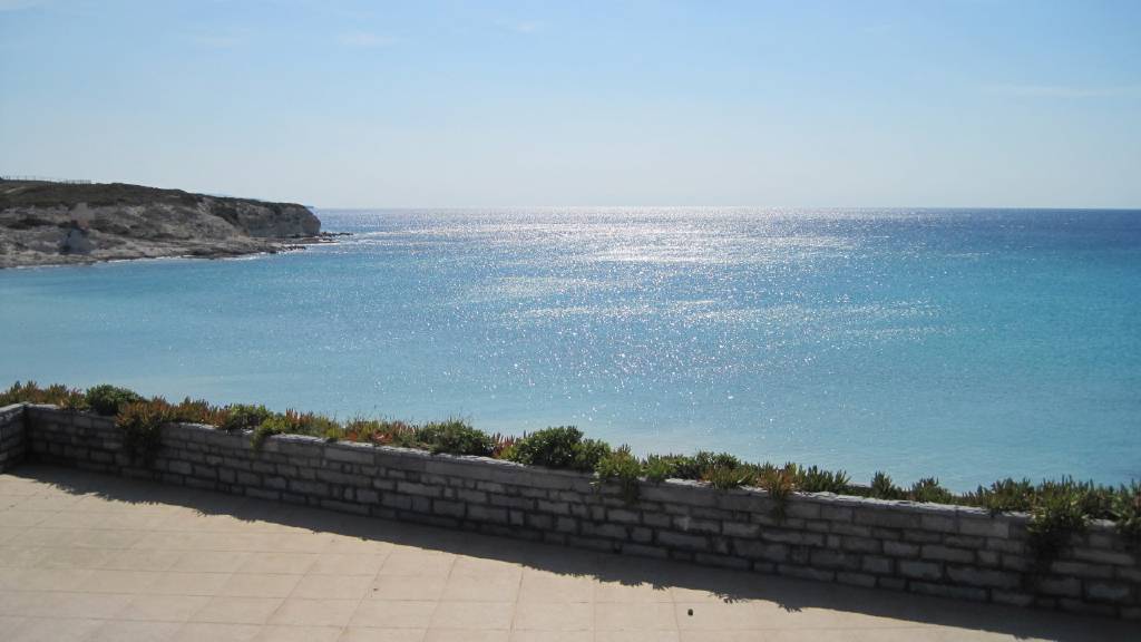 Çeşme Belediyesi soruşturmasında 10 şüpheli tutuklandı